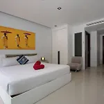Tropical Retreat Near Patong - Emerald Hill 420